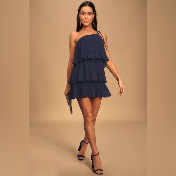 NWOT Lulus Navy Blue Pleated Layered Tiered One-Shoulder Mini Dress - Picture 1 of 6